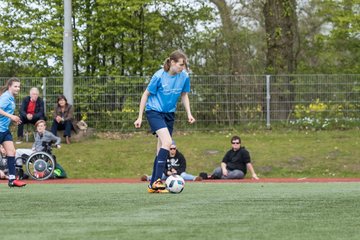 Bild 240 - B-Juniorinnen Ellerau - St. Pauli : Ergebnis: 1:1